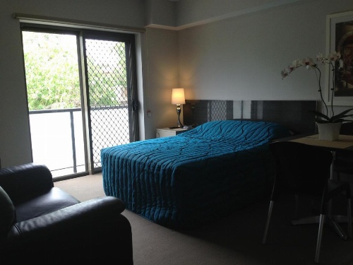 Strathfield Executive Accommodation image 8